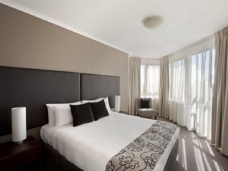 Mantra On The Park Aparthotel Melbourne Eksteriør bilde