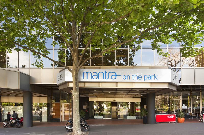 Mantra On The Park Aparthotel Melbourne Eksteriør bilde