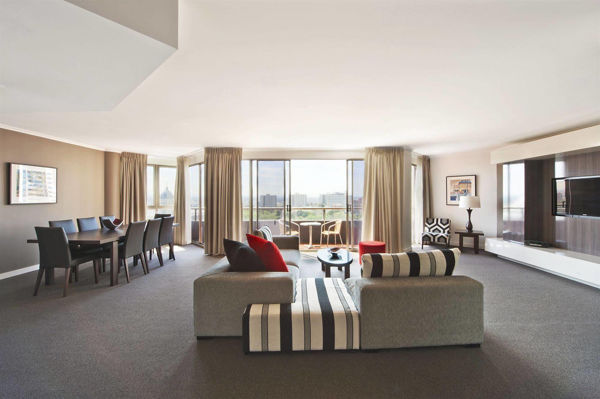 Mantra On The Park Aparthotel Melbourne Eksteriør bilde