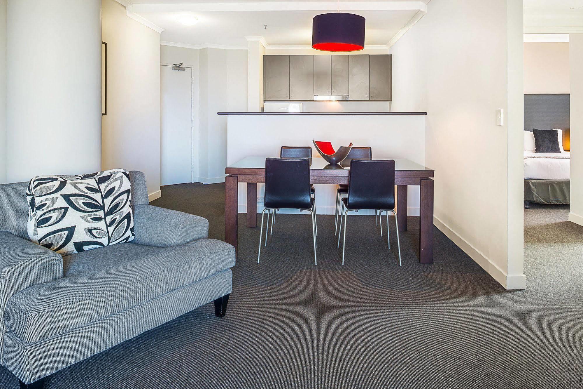 Mantra On The Park Aparthotel Melbourne Eksteriør bilde