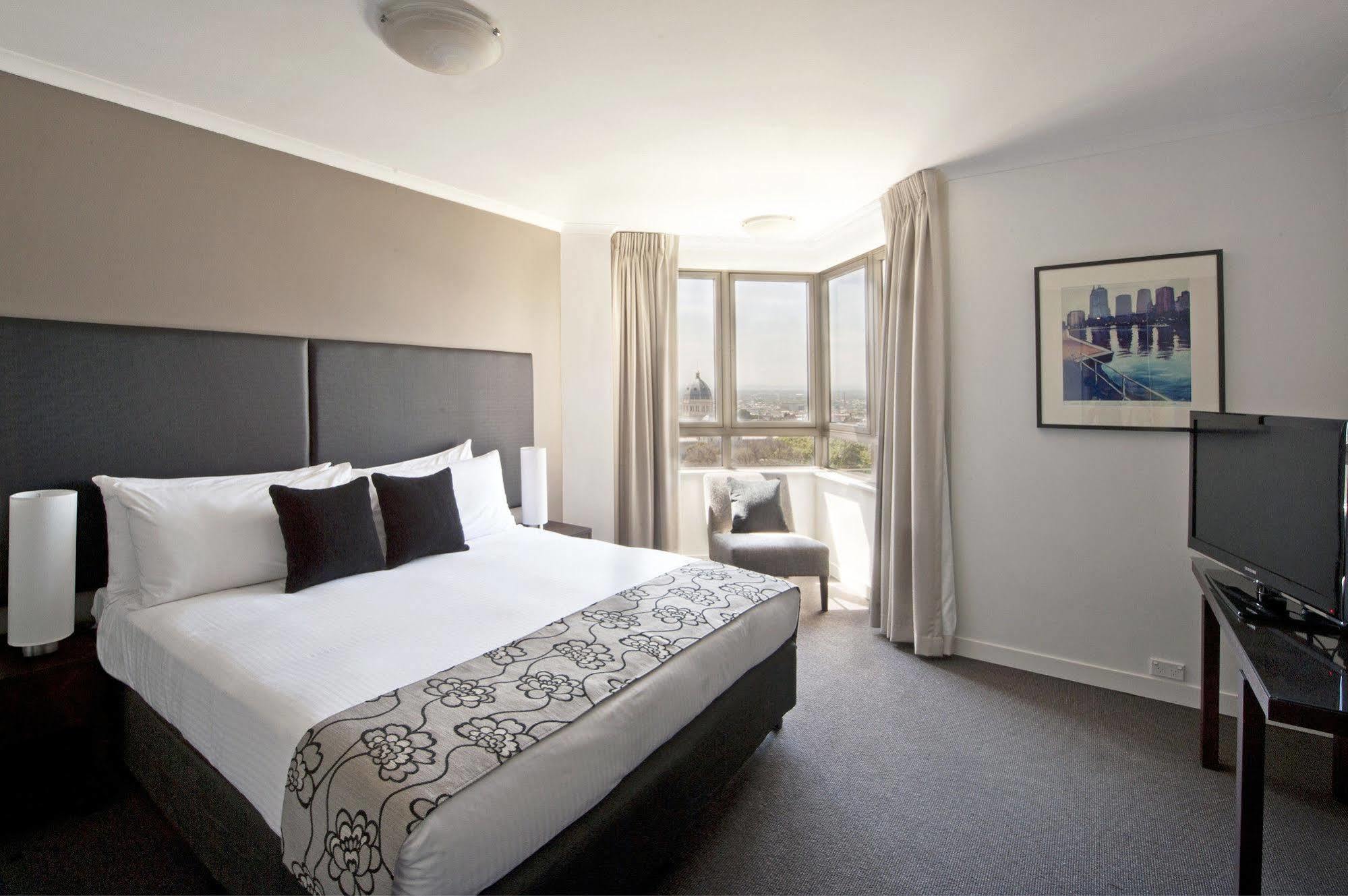 Mantra On The Park Aparthotel Melbourne Eksteriør bilde